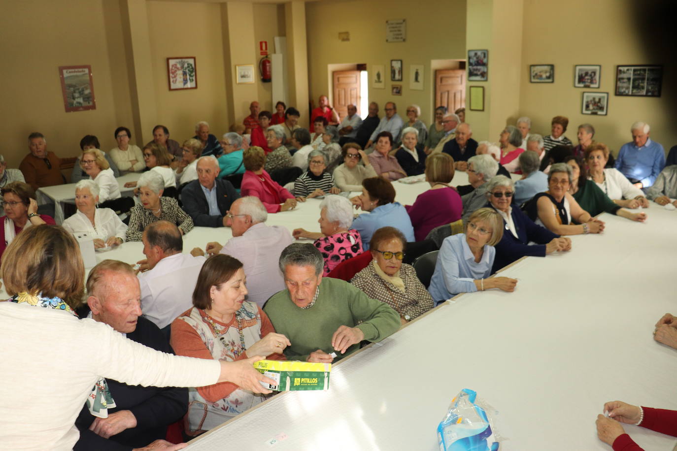 Los mayores de Candelario celebran los 31 años de vida de su asociación