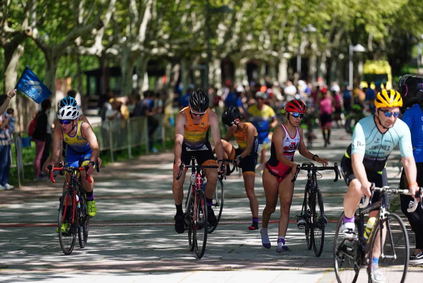 Nicolás Regidor y Marina Muñoz vencen en el Duatlón Sprint Grupo Andrés