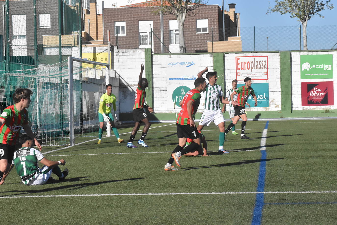 Explosión de alegría del Guijuelo tras clasificarse para el playoff