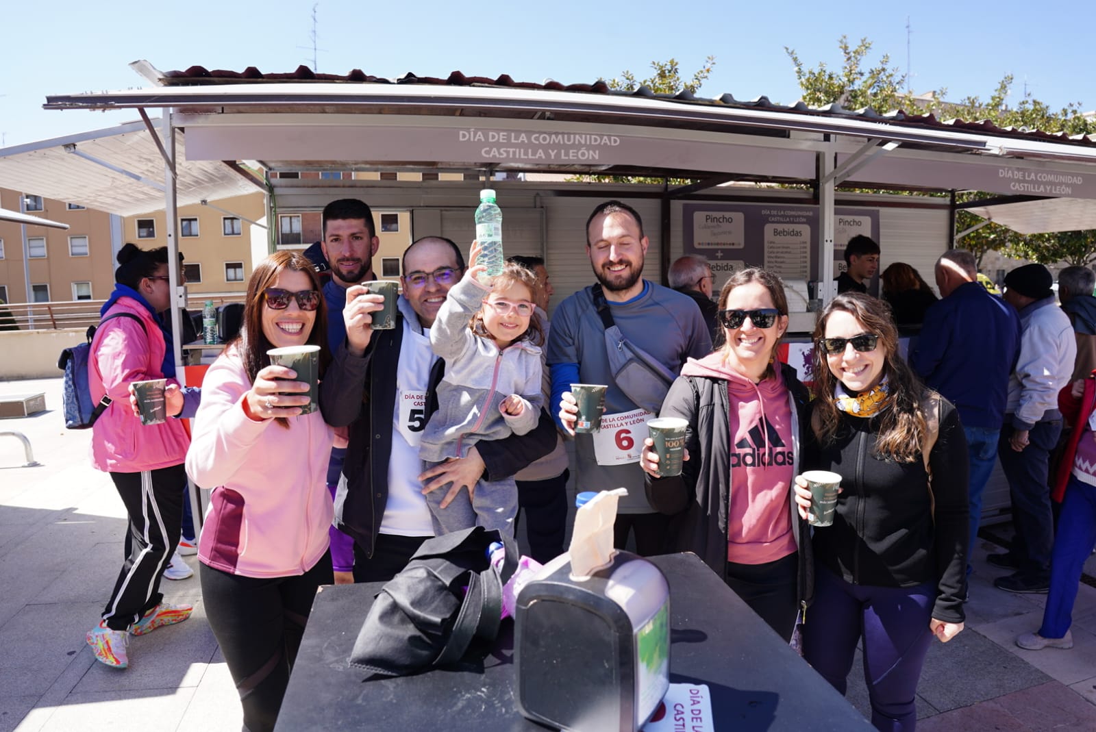 Día de la Comunidad: música, deporte y tapas en la plaza de la Concordia