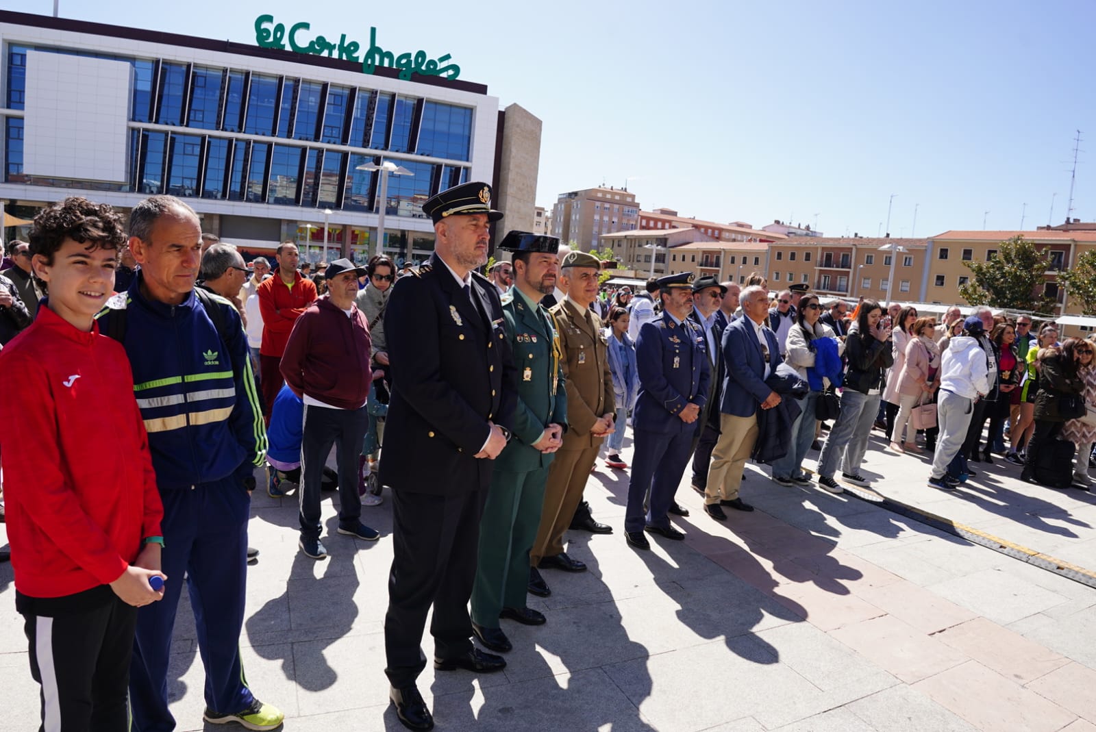 Día de la Comunidad: música, deporte y tapas en la plaza de la Concordia