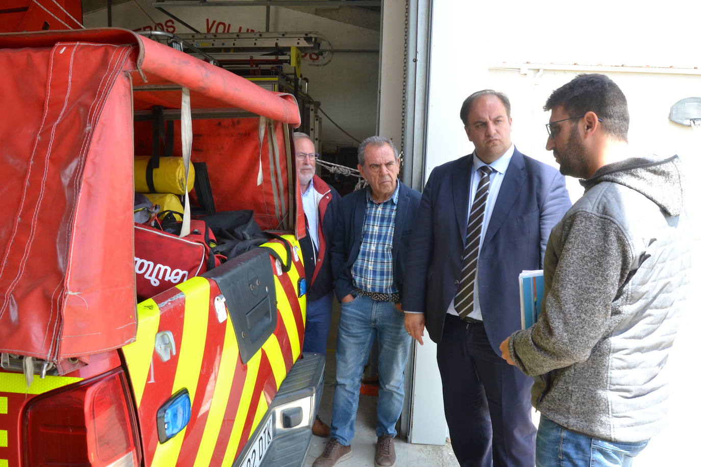 El Parque de Bomberos de Vitigudino cuenta con un nuevo vehículo