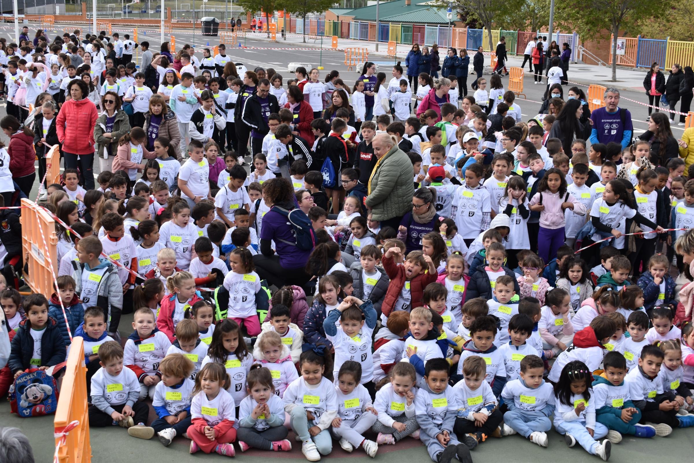 Así han bailado los escolares de Carbajosa al ritmo de Don Omar, Pitbull, Daddy Yankee o &#039;La Pantera Rosa&#039;