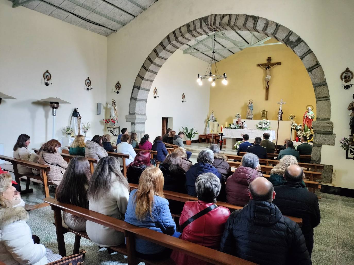 Animada jornada festiva en Cabezuela de Salvatierra en honor a San Marcos