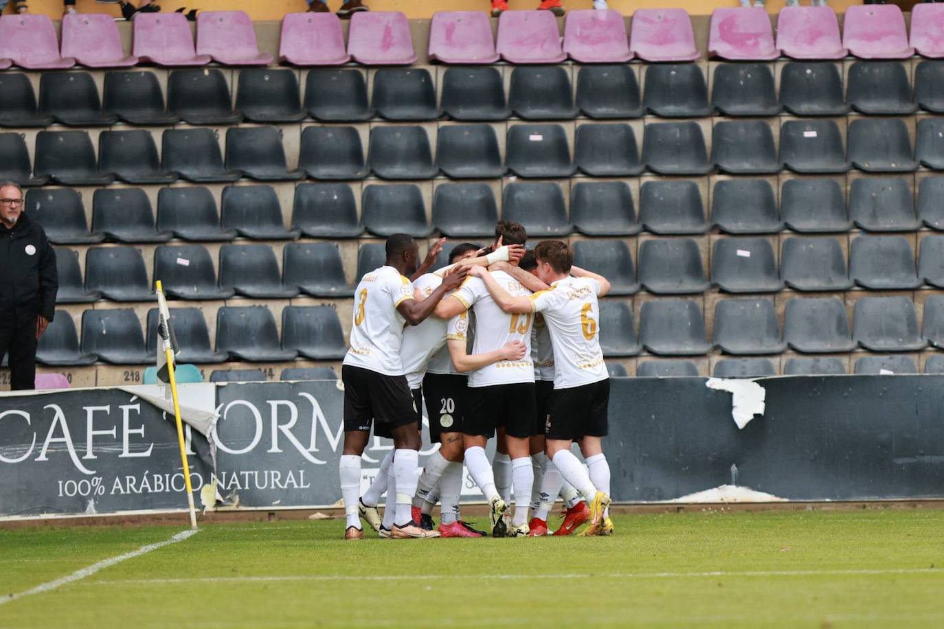 Las mejores imágenes del Salamanca UDS - SD Ponferradina B