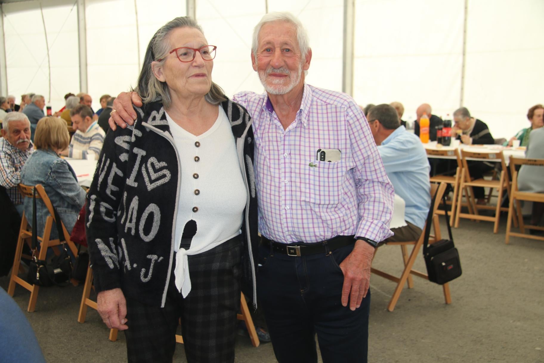 Los mayores de Villamayor de Armuña, unidos en una comida