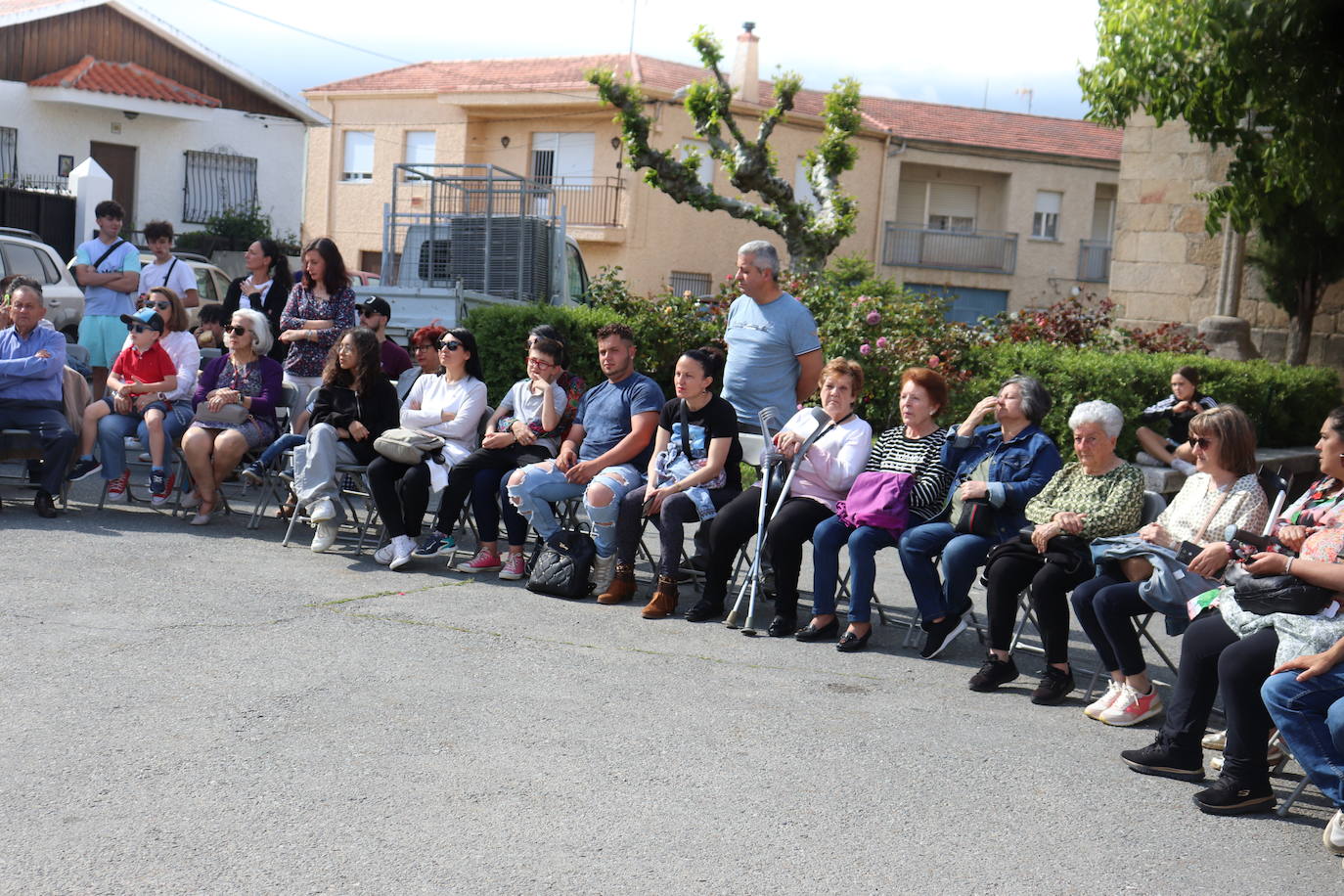 Jornada de tradición y danzas en Cespedosa de Tormes