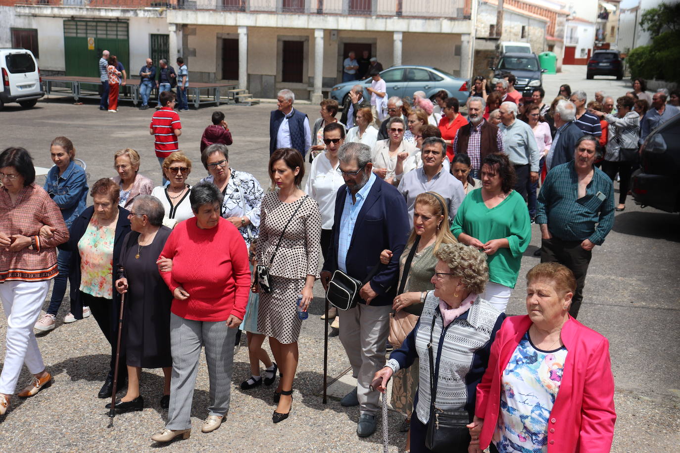 San Miguel de Valero honra al Arcángel en su día de fiesta