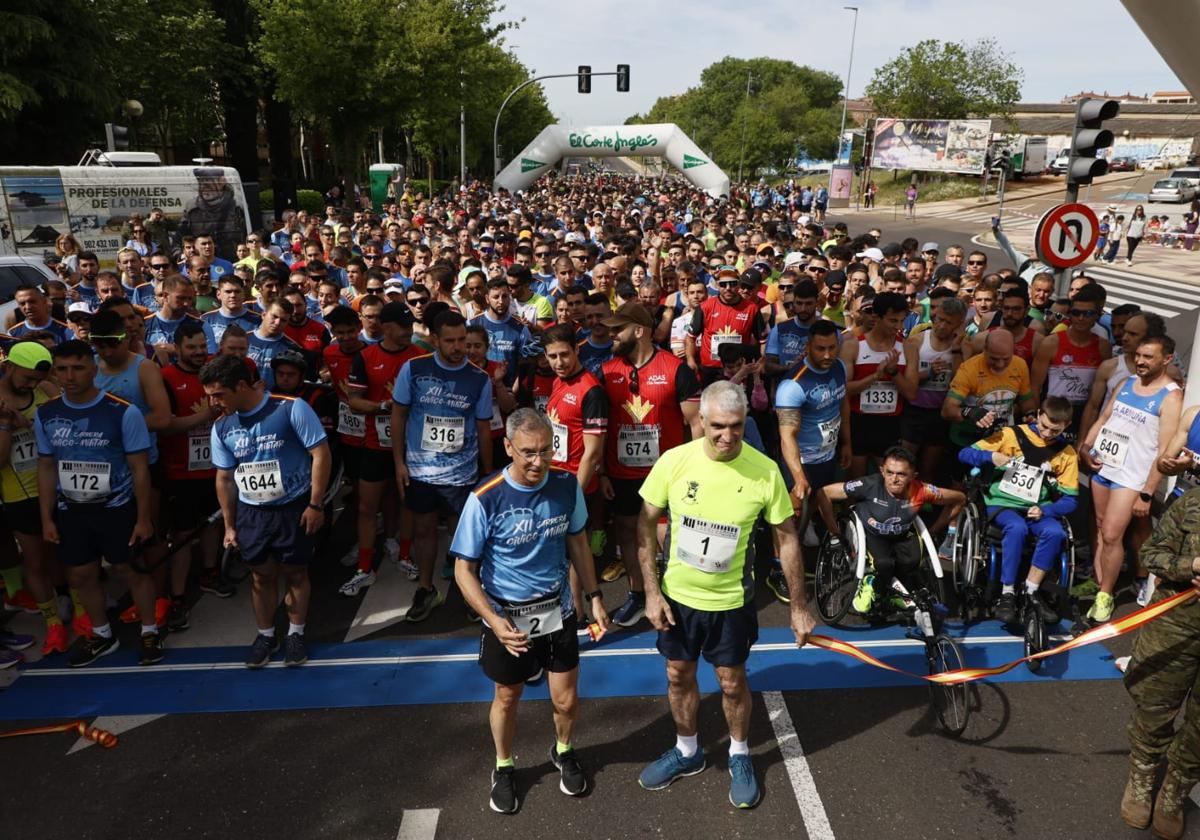 Salida de la carrera Cívico Militar.