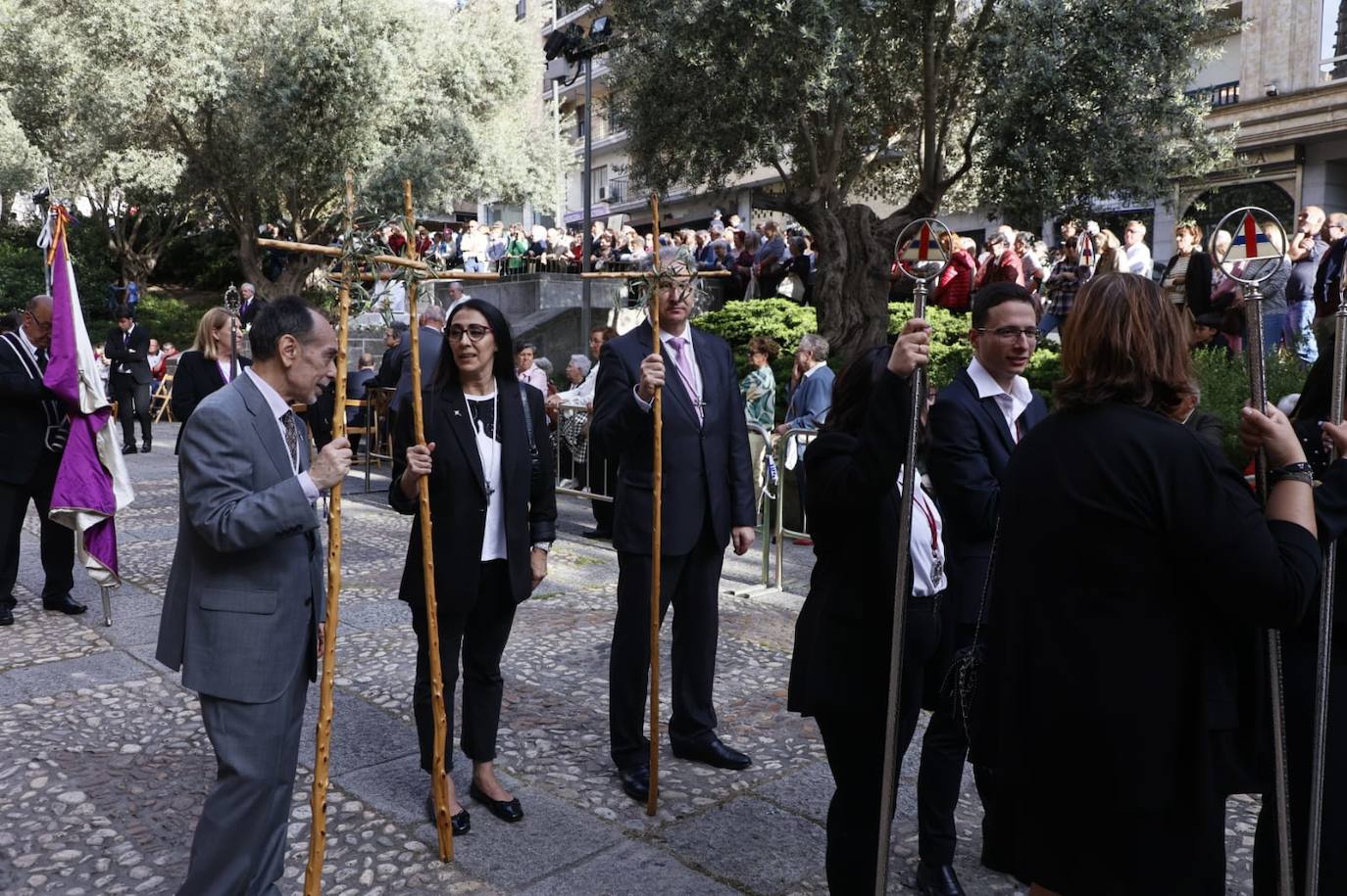 Multitudinaria procesión del Cristo de los Milagros