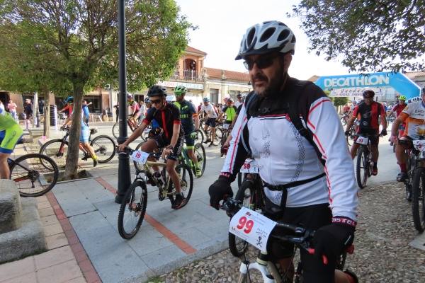 Más de 150 ciclistas en el paraíso de Alaraz