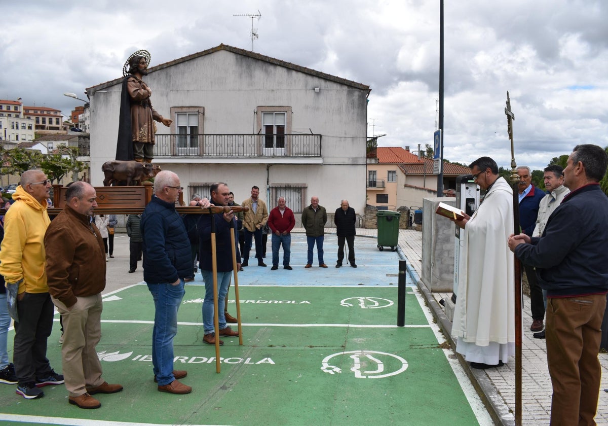 Bendiciones para la cosecha por San Isidro en la villa ducal y Torrejón de Alba