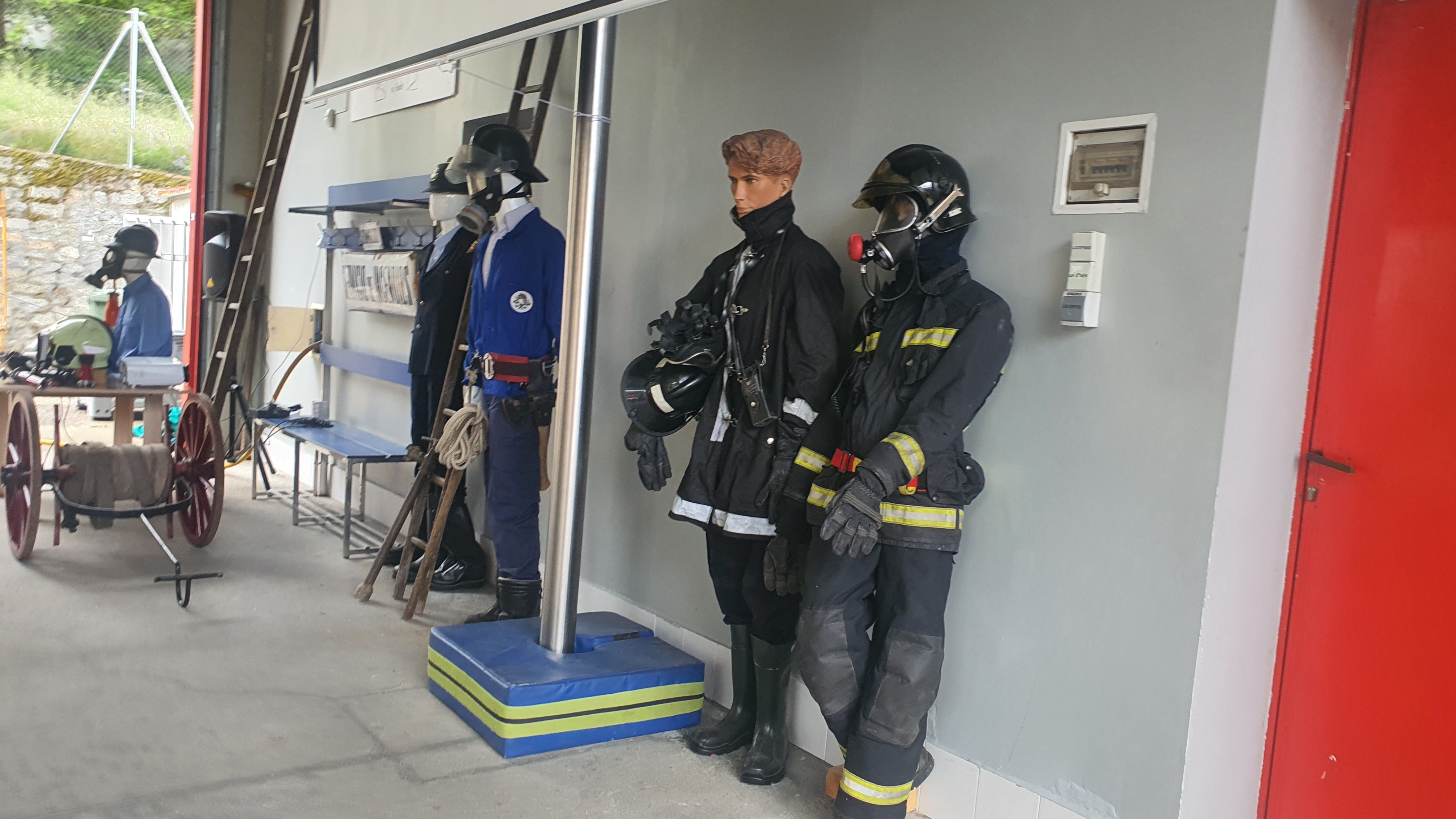 Los bomberos de Béjar reciben el premio Servir del Rotary Club