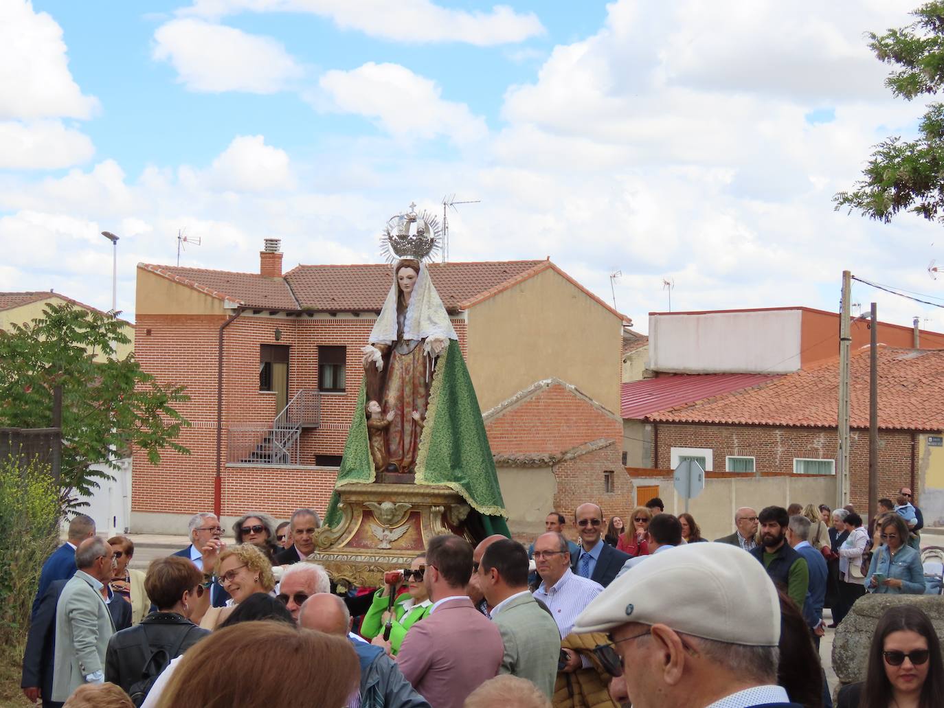 Devoción a la Virgen de la Misericordia en la fiesta patronal de Cantalapiedra