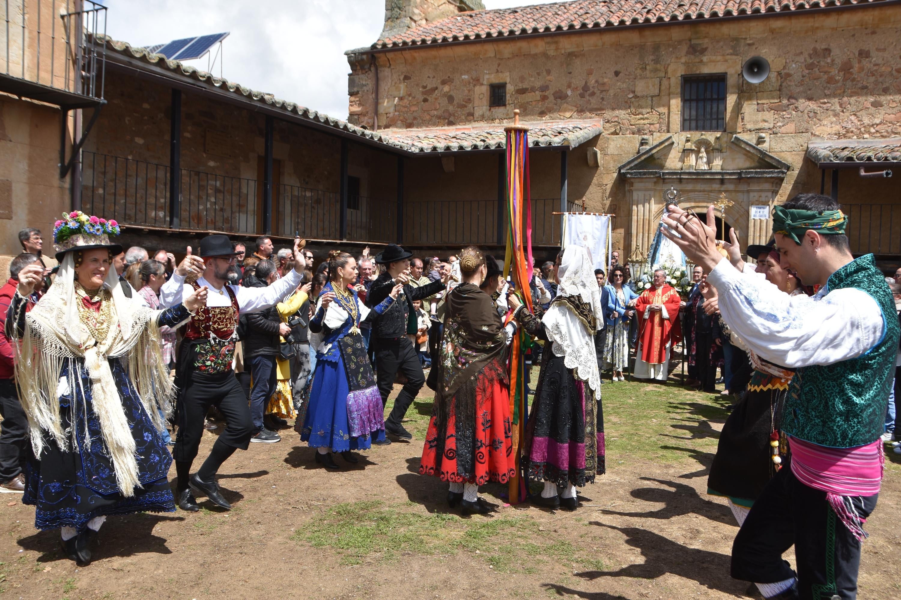 La Virgen del Cueto, &#039;reina&#039; del campo charro