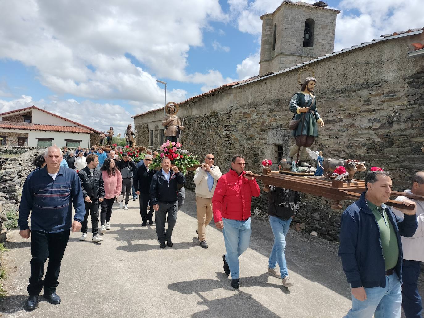 Cinco pueblos unidos por las bendiciones de San Isidro