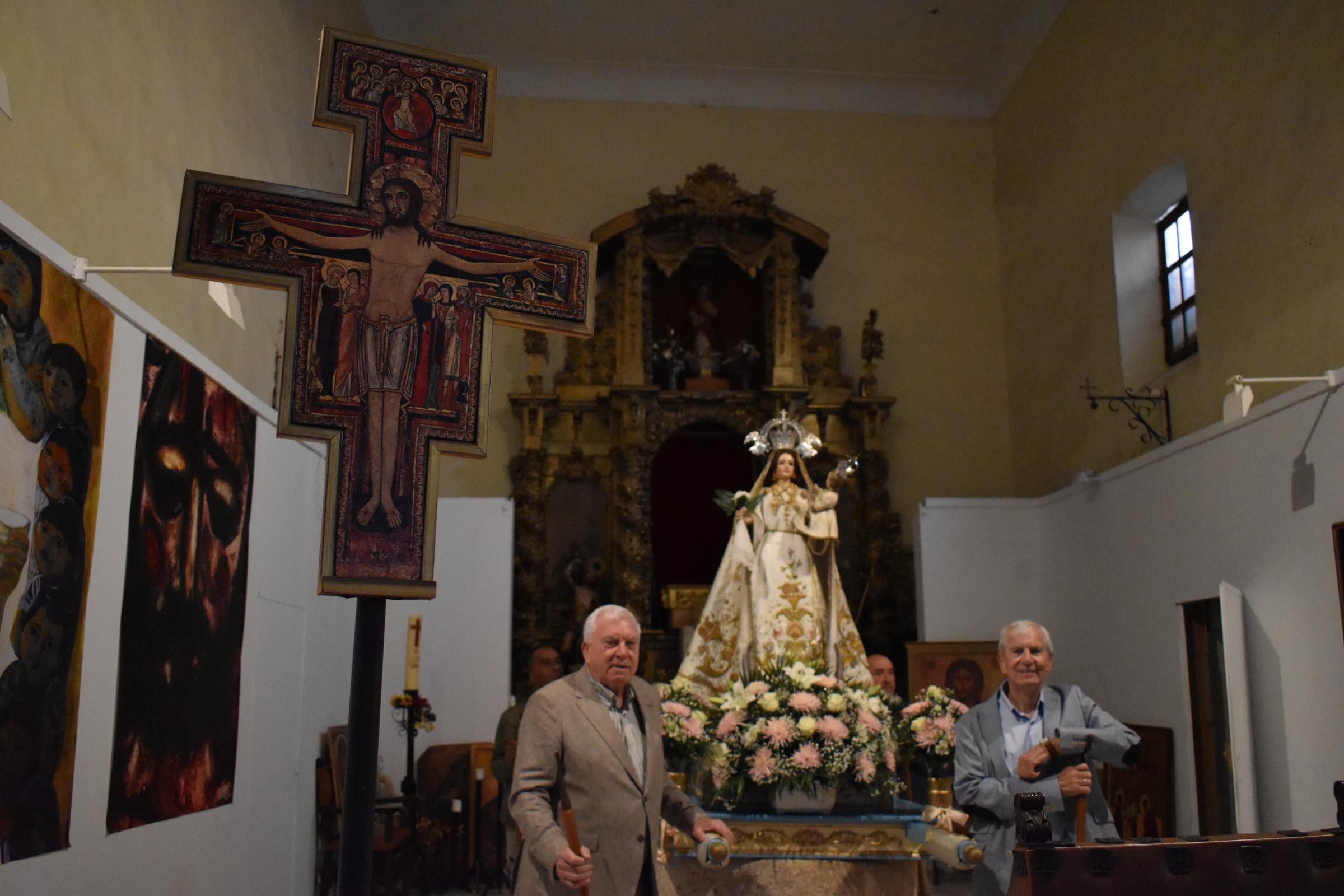 La Virgen de la Peña regresa a su ermita por un día