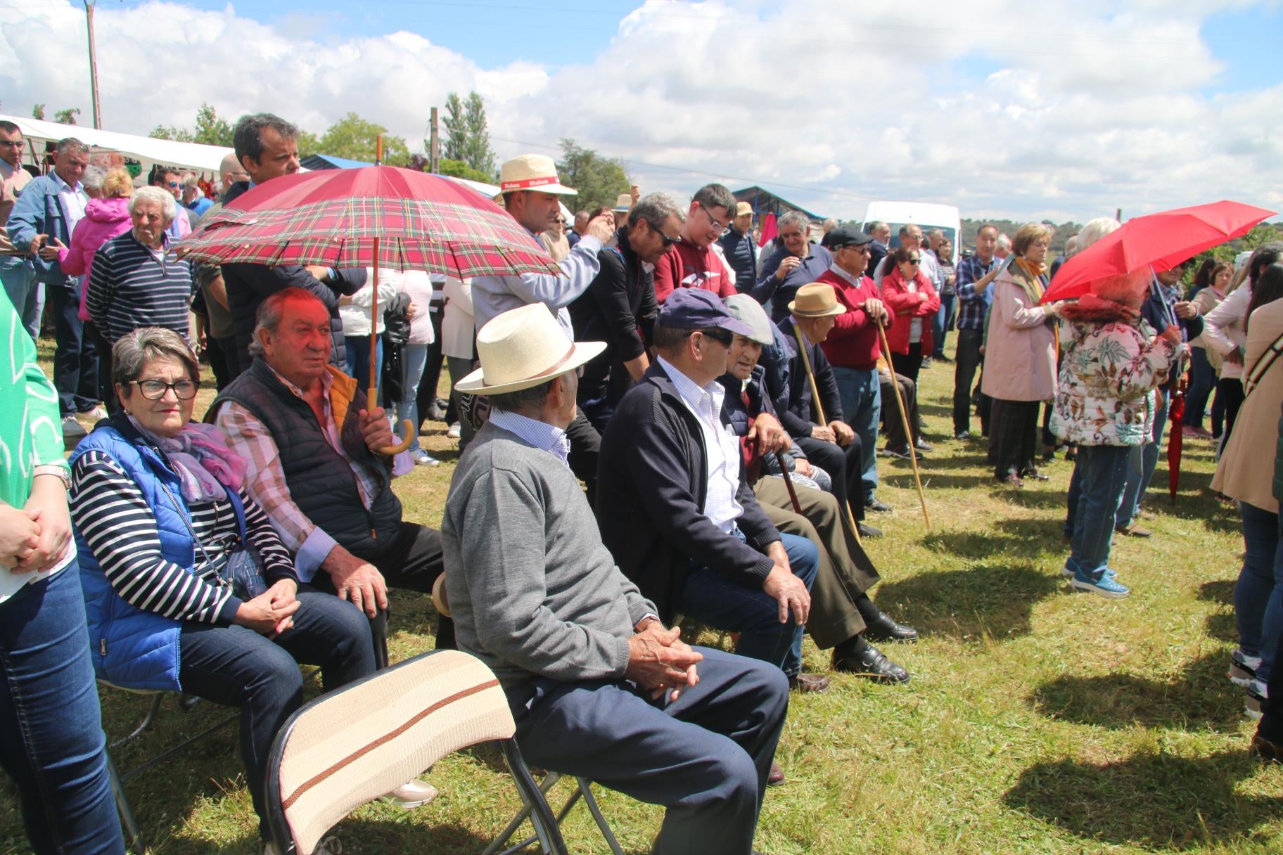 Mil vítores a la Virgen de los Remedios en El Cañedo