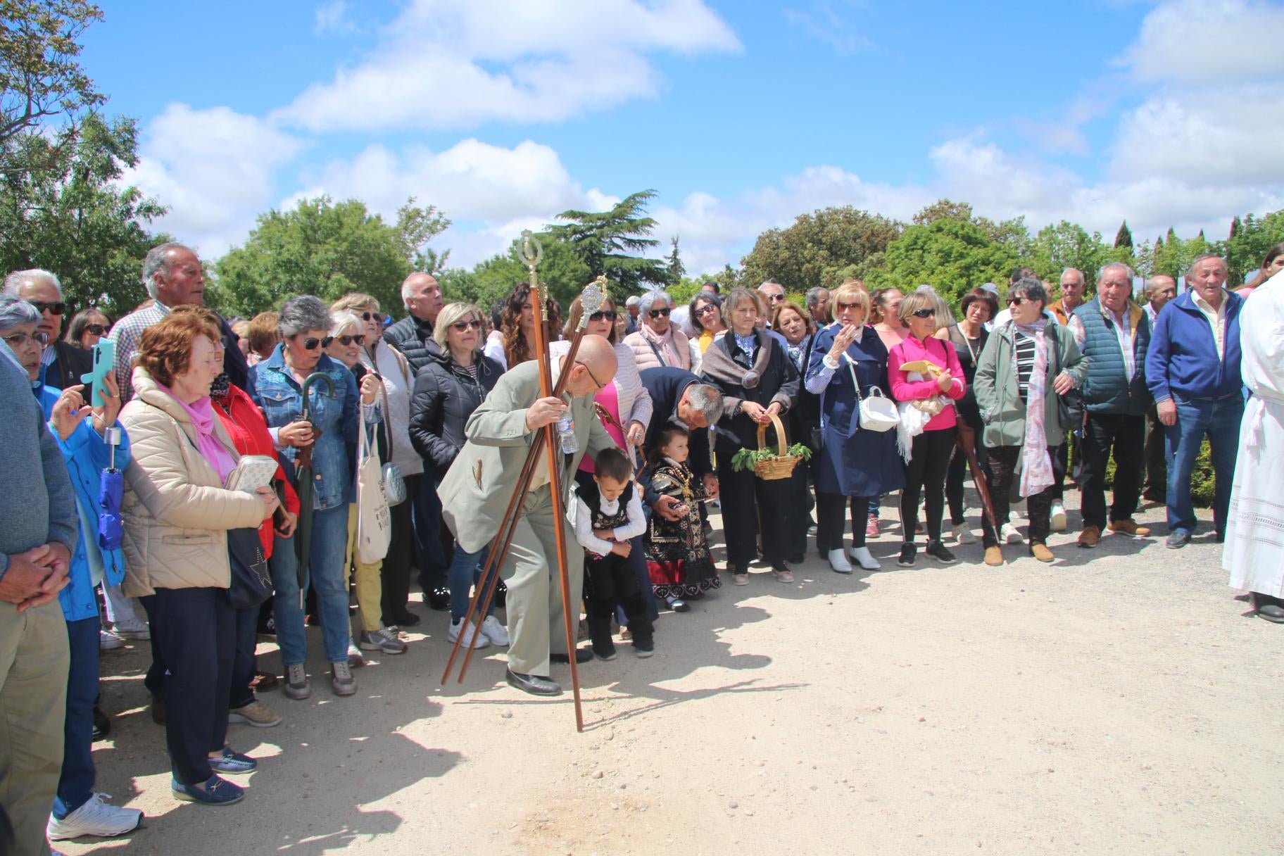 Mil vítores a la Virgen de los Remedios en El Cañedo