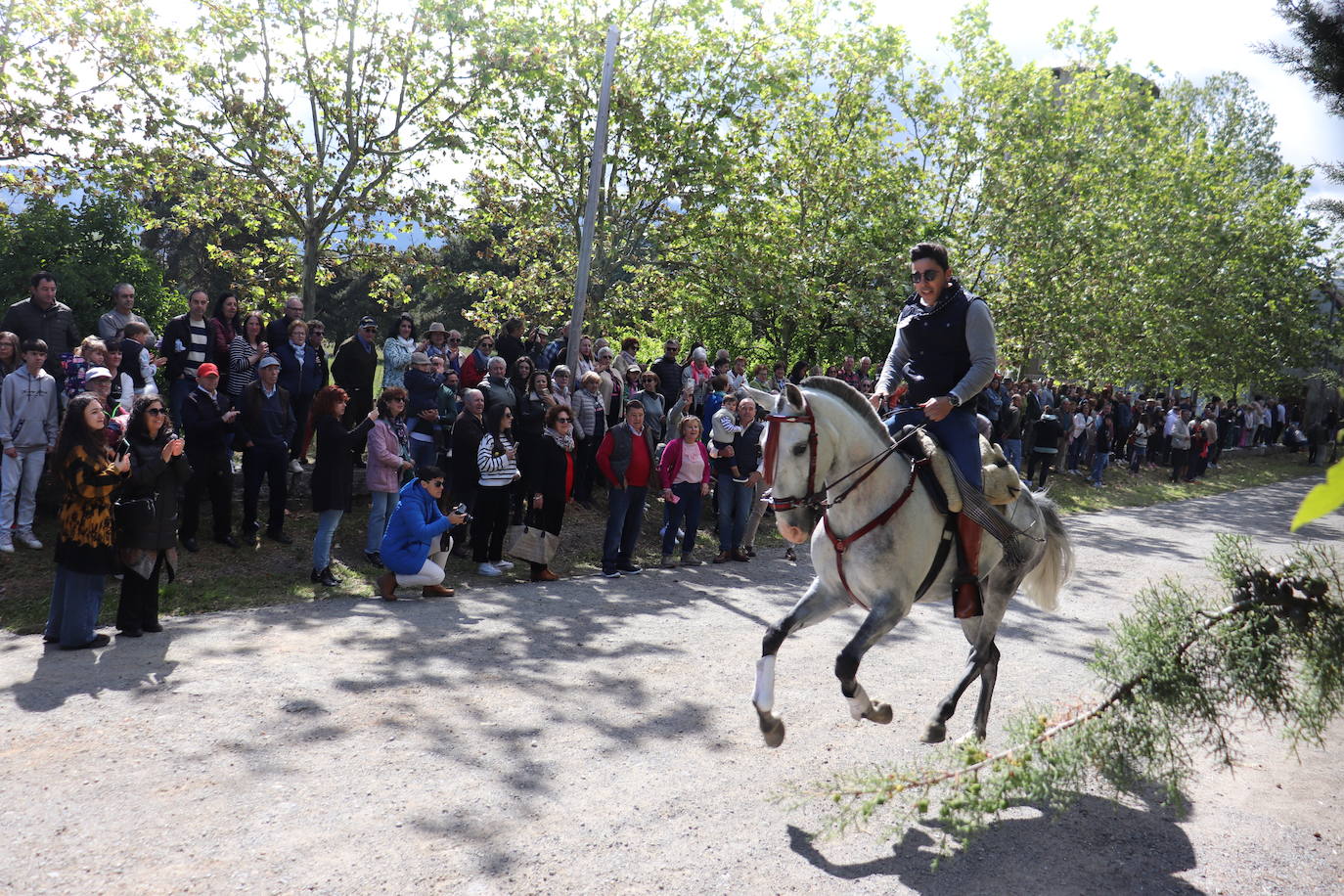 Los paporros llenan El Castañar de Béjar para honrar a la patrona