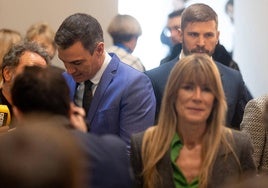 El presidente del Gobierno, Pedro Sánchez y su mujer Begoña Gómez