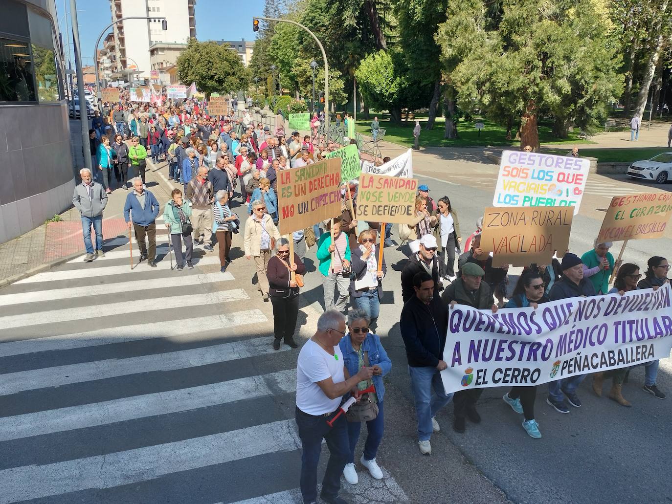 Centenares de personas demandan en Béjar una sanidad rural de calidad