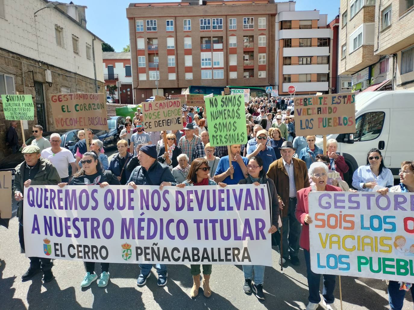 Centenares de personas demandan en Béjar una sanidad rural de calidad