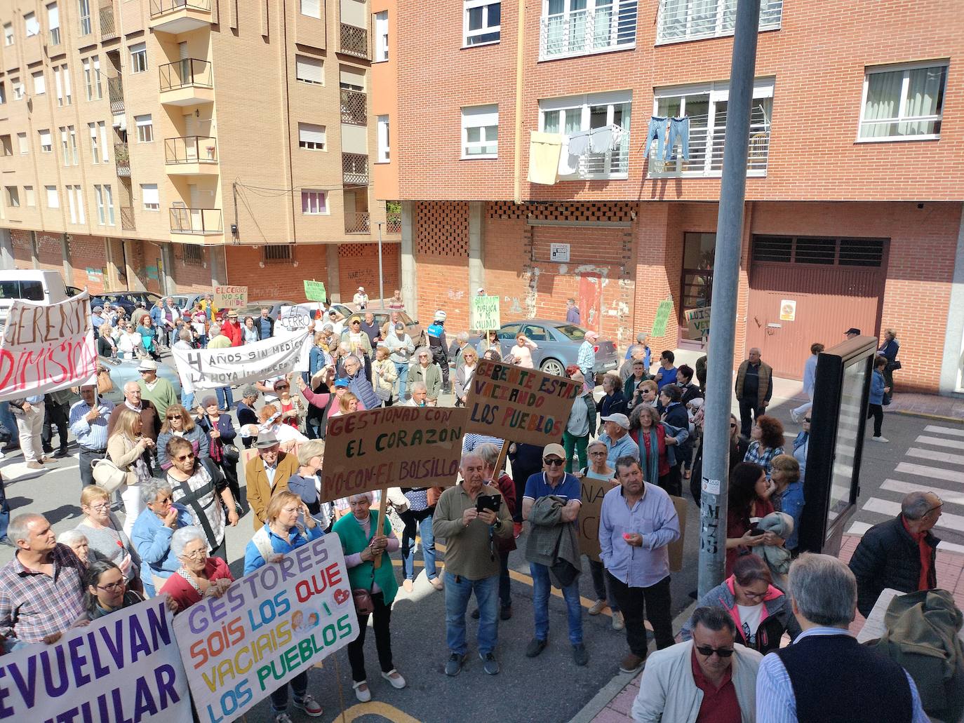 Centenares de personas demandan en Béjar una sanidad rural de calidad