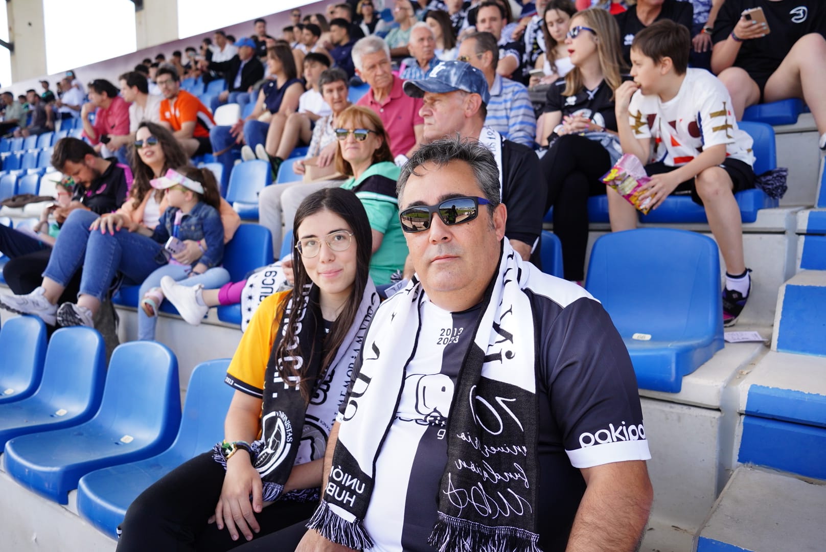 Búscate en la grada del Reina Sofía en el partido contra el Arenteiro