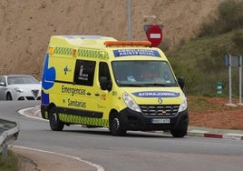 Ambulancia en una foto de archivo