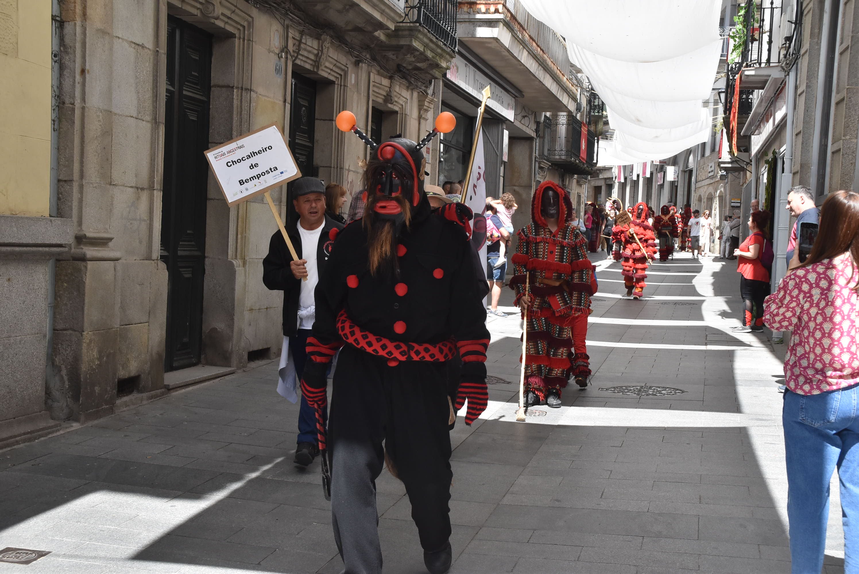 Intensa jornada en Béjar en las vísperas de su Corpus más internacional