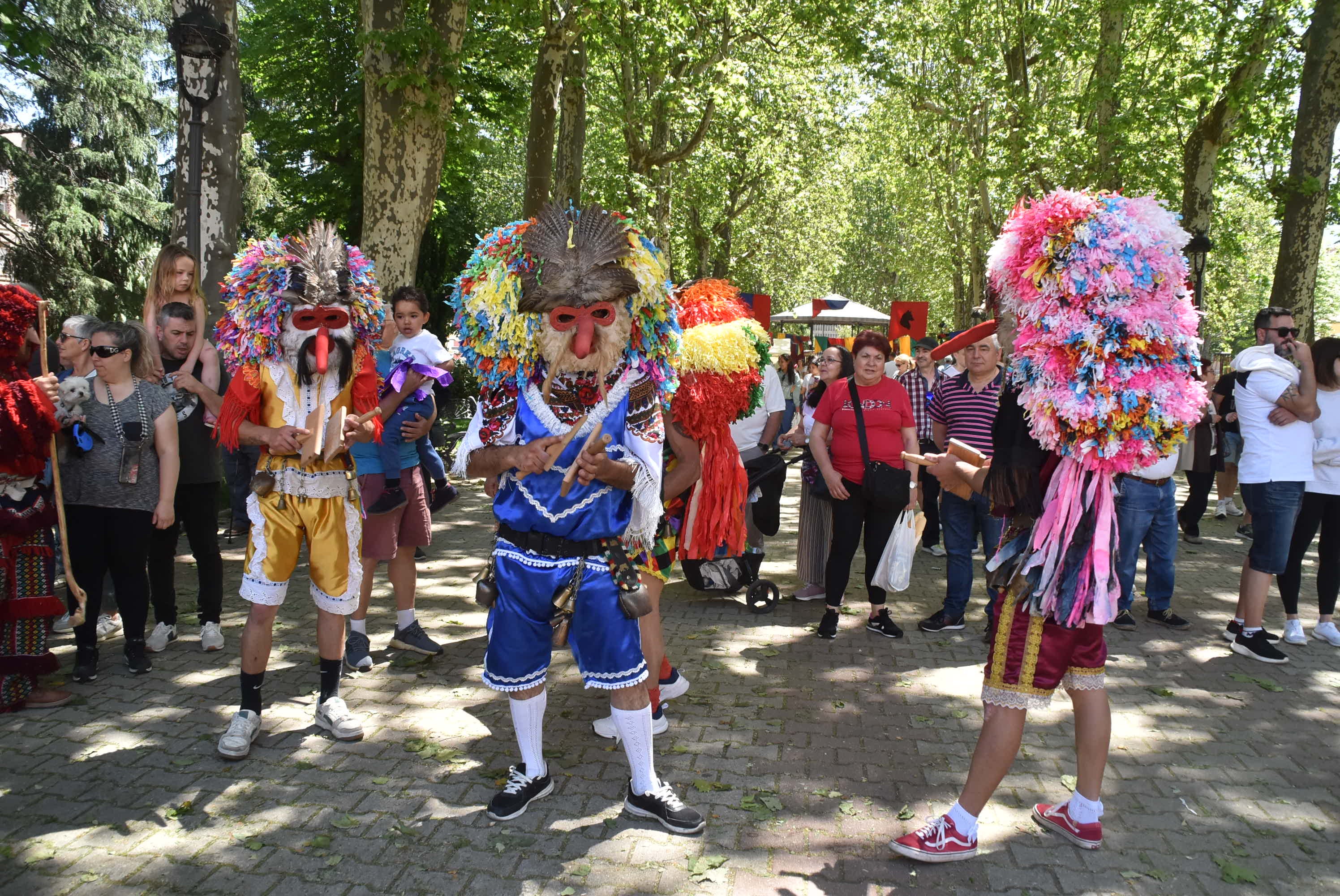 Intensa jornada en Béjar en las vísperas de su Corpus más internacional