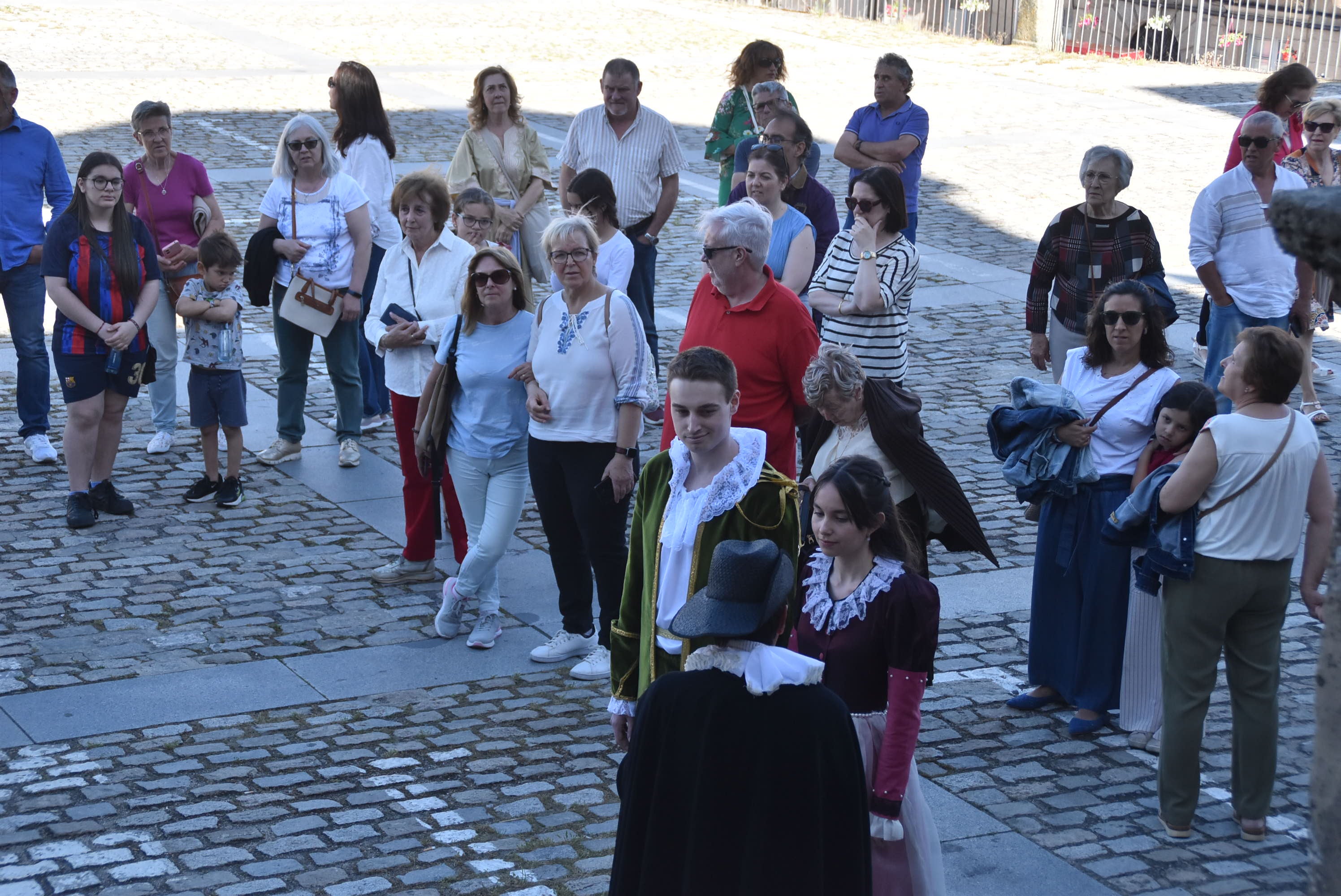 Intensa jornada en Béjar en las vísperas de su Corpus más internacional