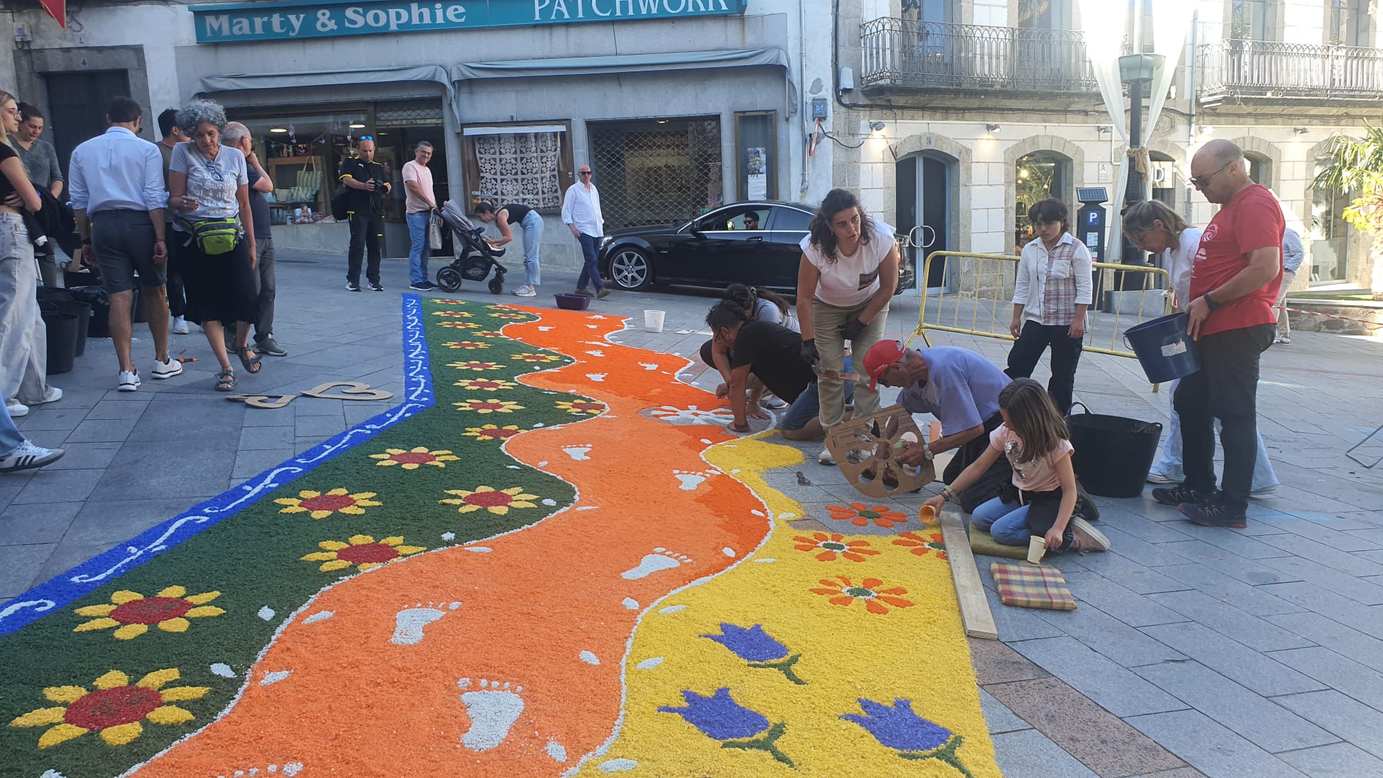 Intensa jornada en Béjar en las vísperas de su Corpus más internacional