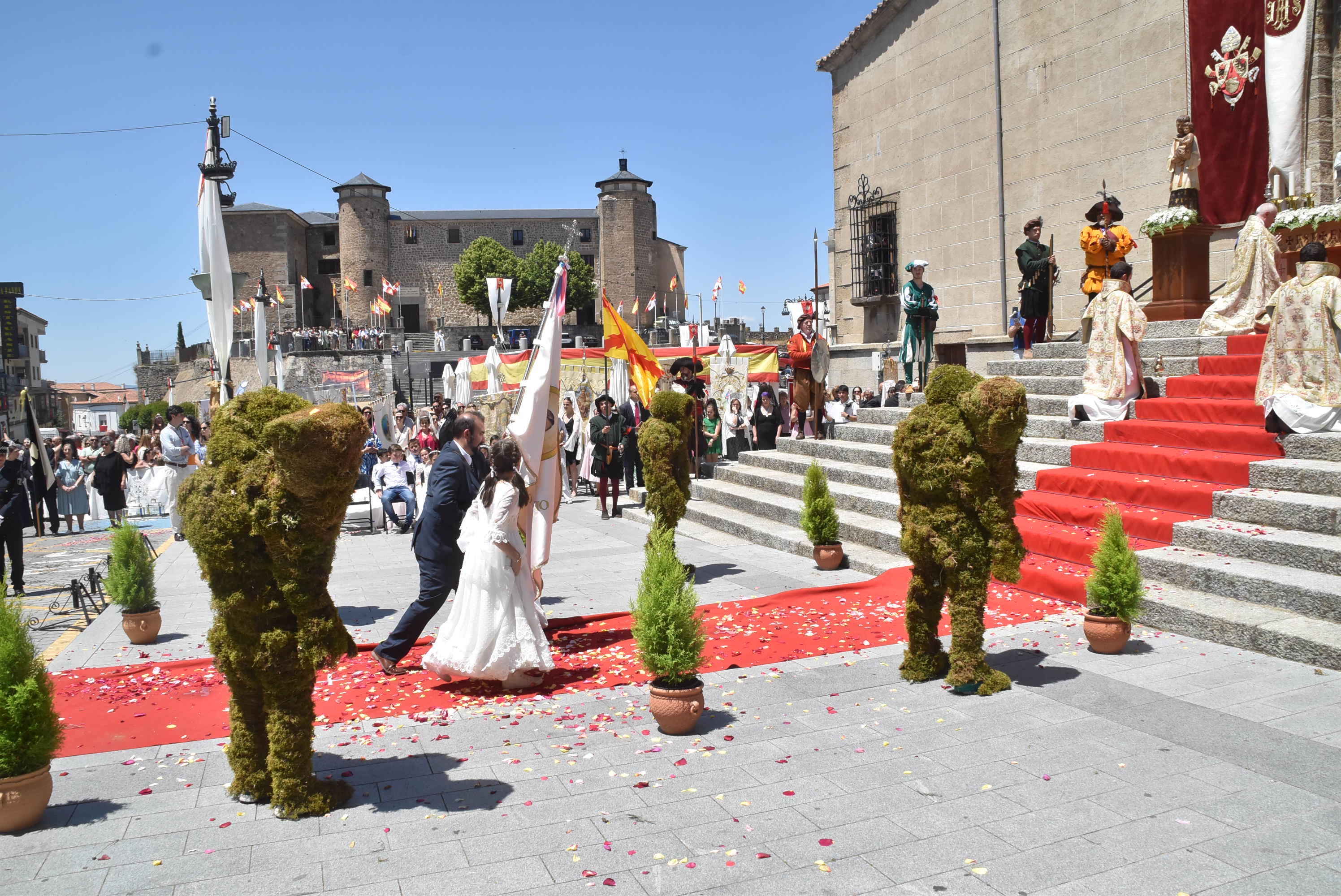 Béjar brilla en el quinto aniversario de su Corpus más internacional