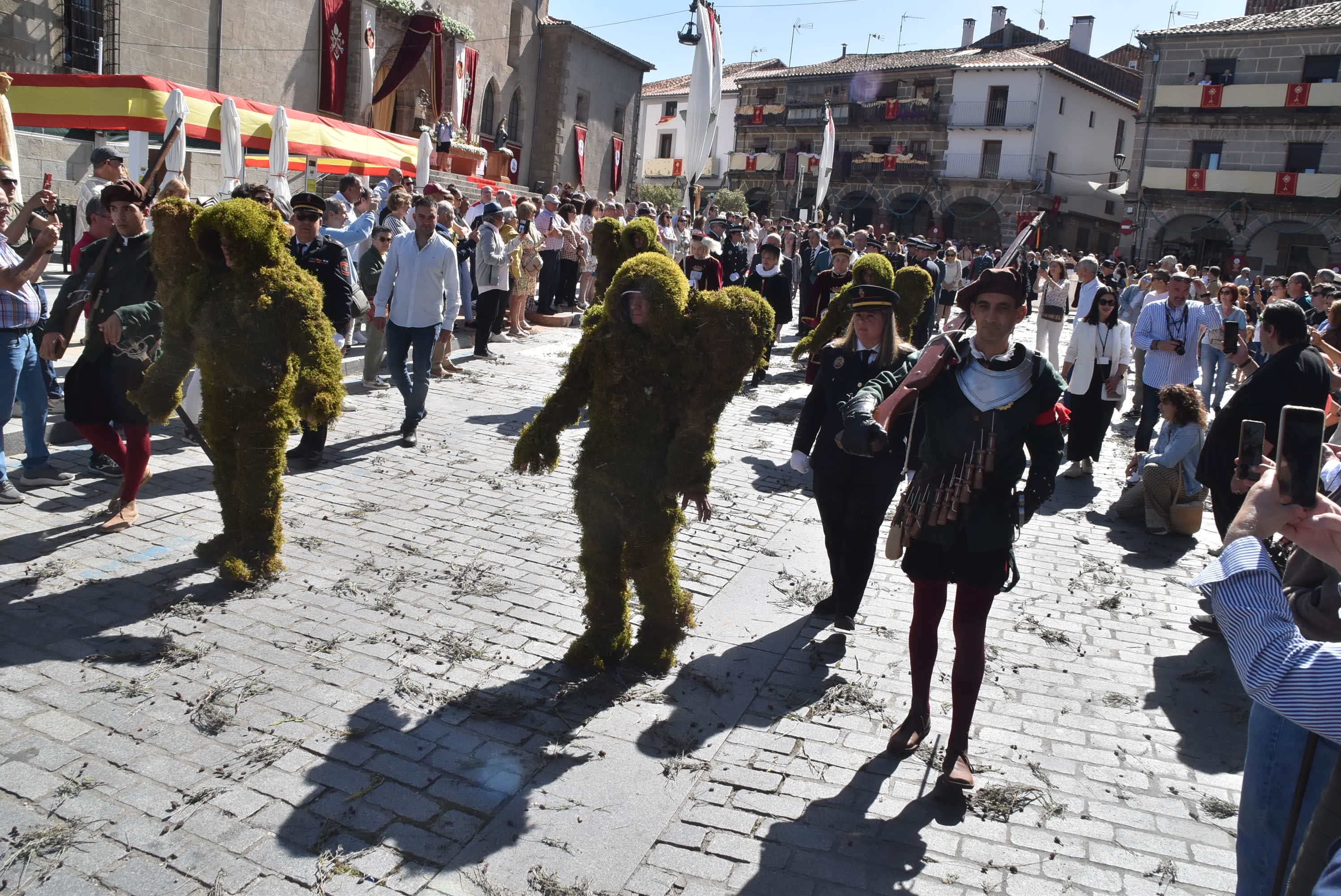 Béjar brilla en el quinto aniversario de su Corpus más internacional