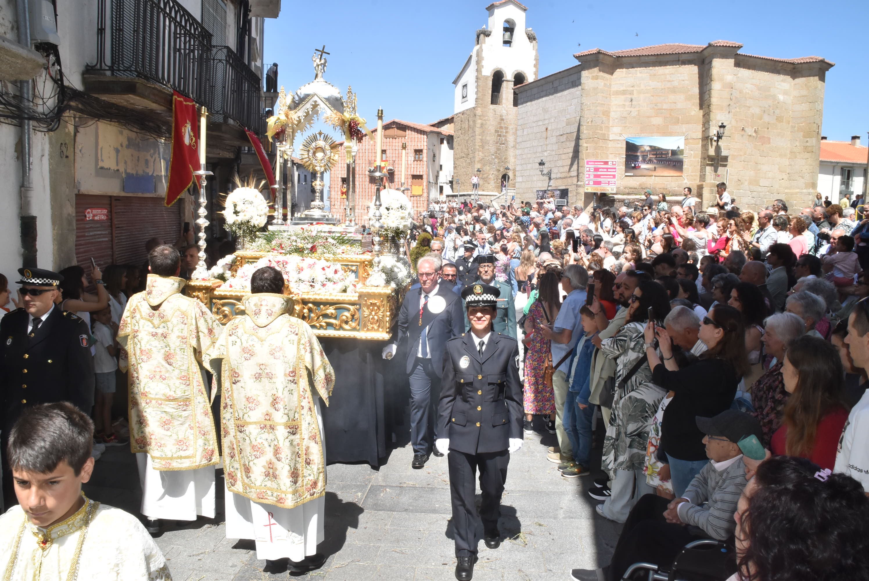 Béjar brilla en el quinto aniversario de su Corpus más internacional