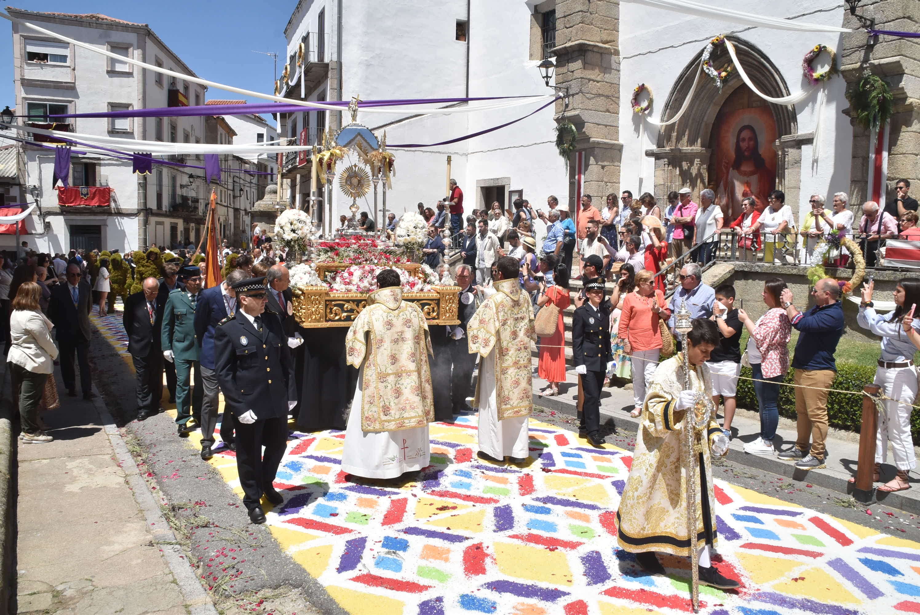 Béjar brilla en el quinto aniversario de su Corpus más internacional