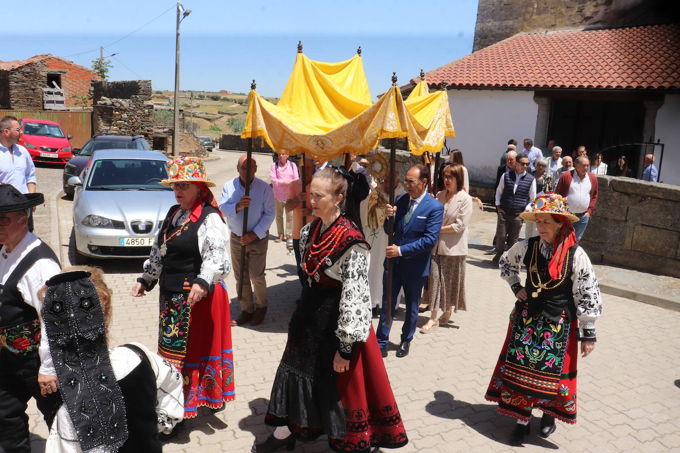 Solemne celebración del día del Señor en Salvatierra de Tormes