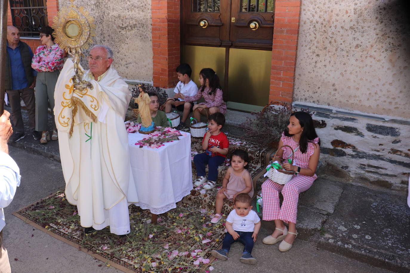 Solemne celebración del día del Señor en Salvatierra de Tormes