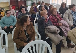 Vecinos de las cuatro localidades participan en una de las iniciativas.