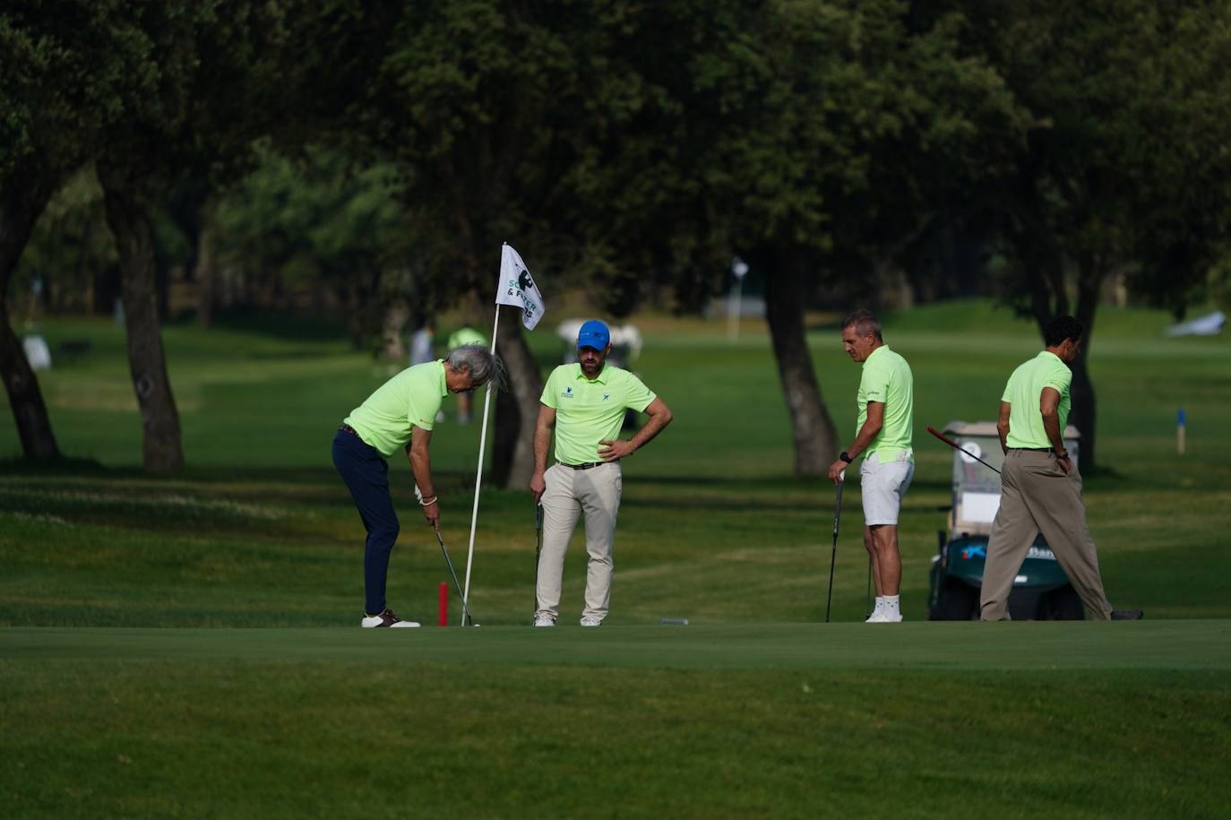 Lluvia de famosos en el campo de golf de La Valmuza