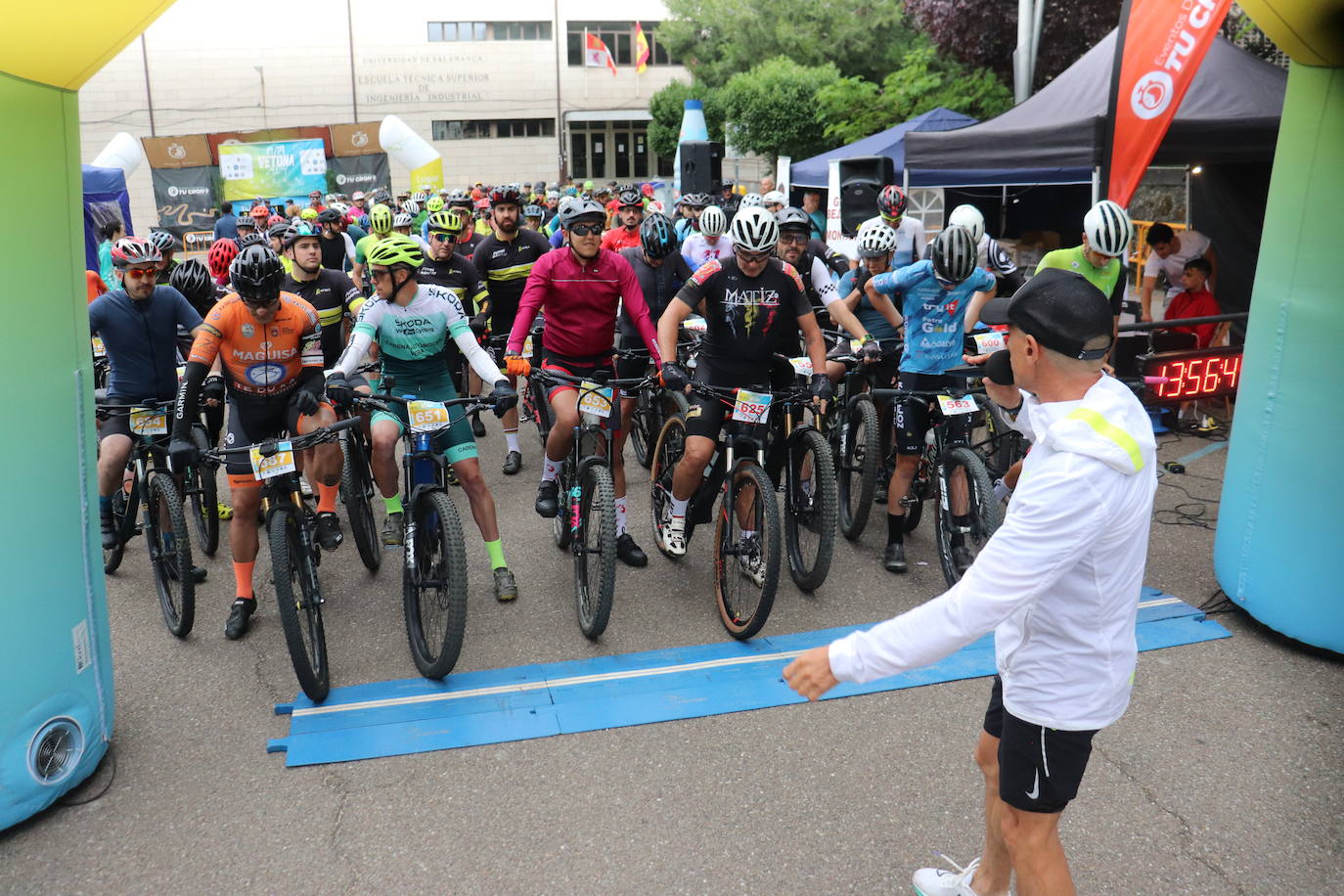 La Ruta Vetona llena de actividad los senderos de Béjar y comarca