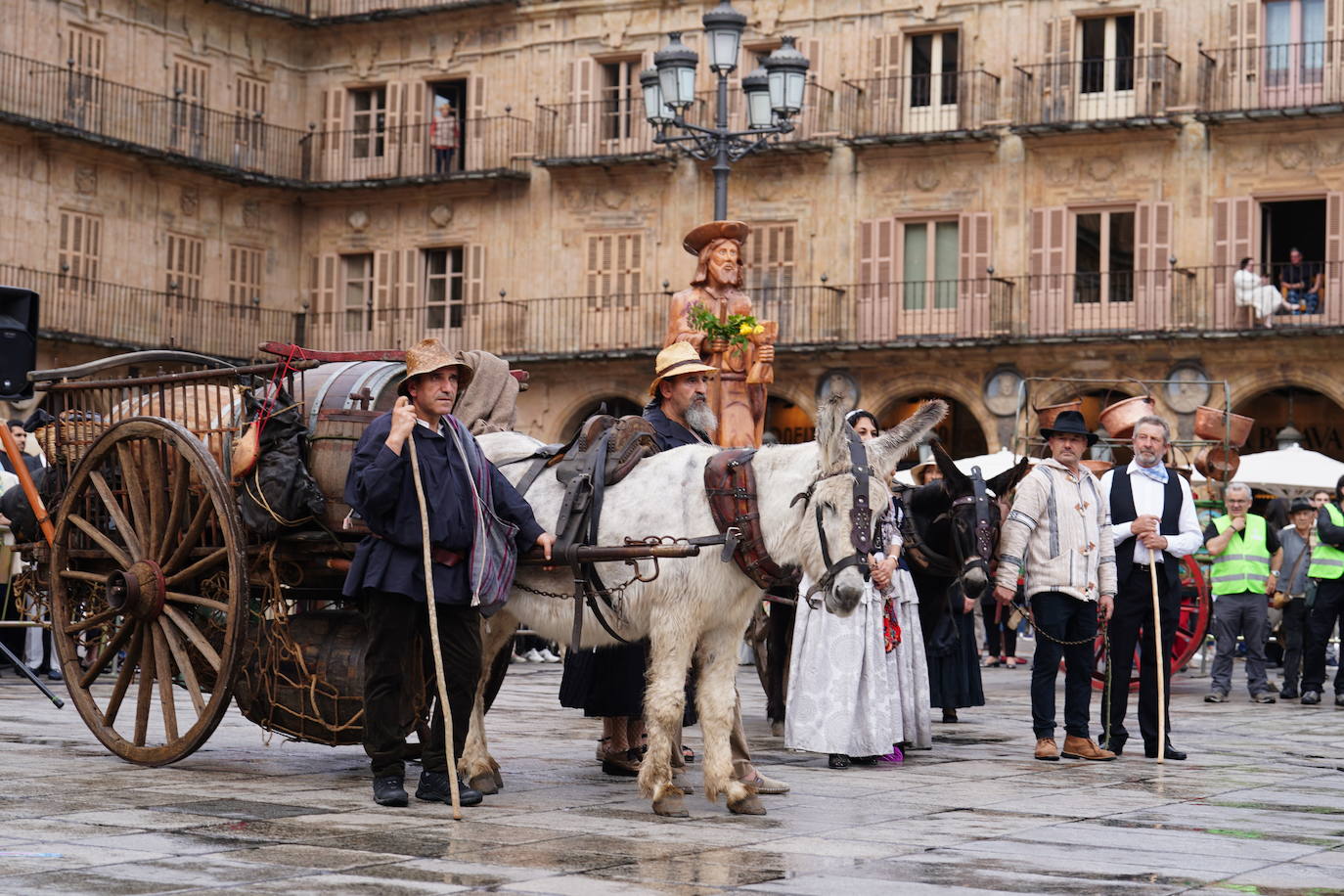 Así vive Salamanca el desfile del IV Festival Siglo de Oro