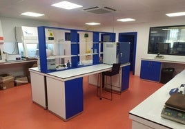 Imagen de uno de los laboratorios de Biorama en sus instalaciones de Guijuelo.