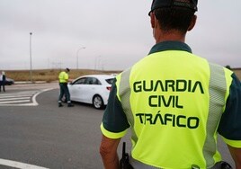 Control de la Guardia Civil de Tráfico.