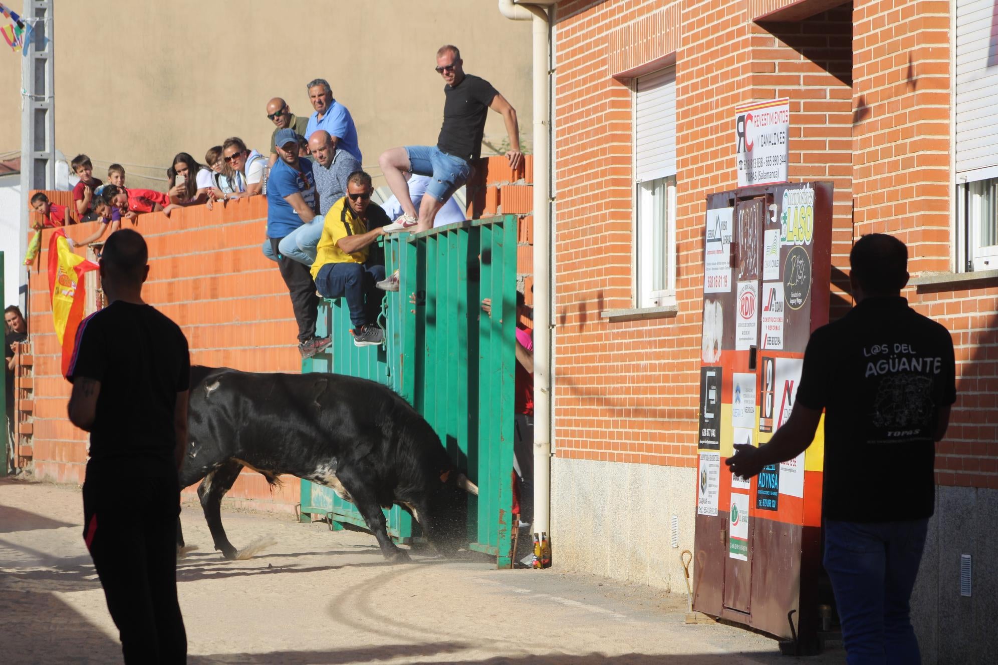 Un herido leve en el Toro del Cajón de Topas