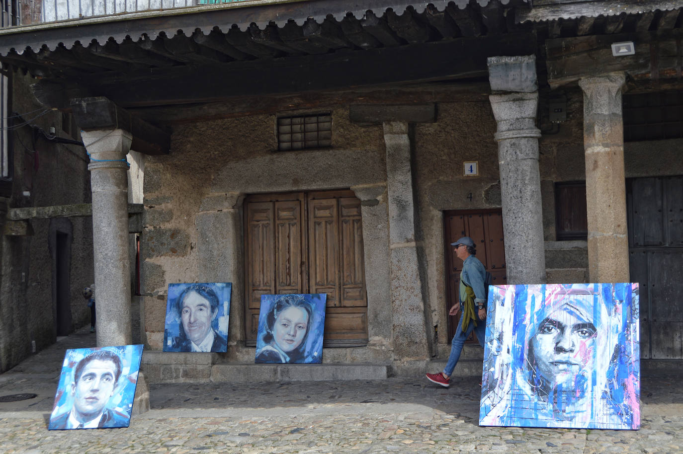 La exposición sobre García Lorca ya reposa en La Alberca