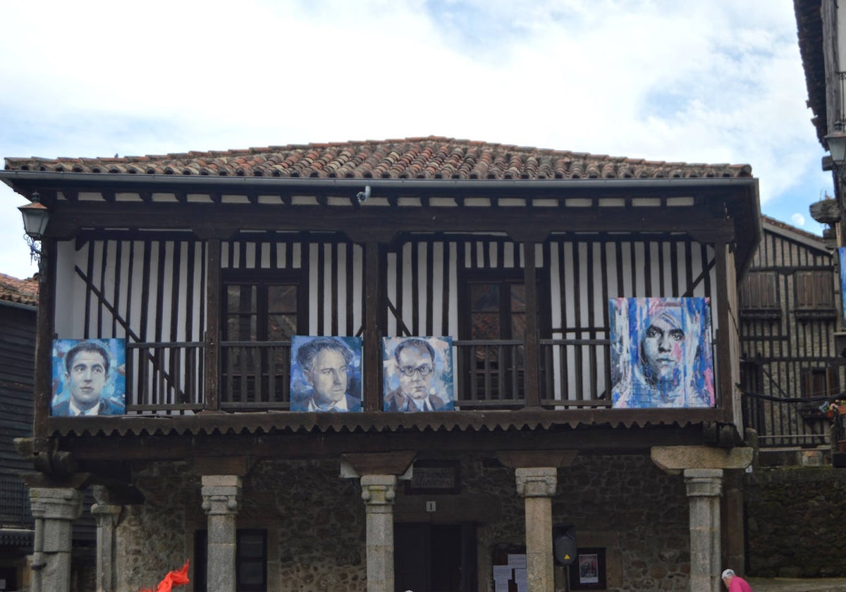 La exposición sobre García Lorca ya reposa en La Alberca