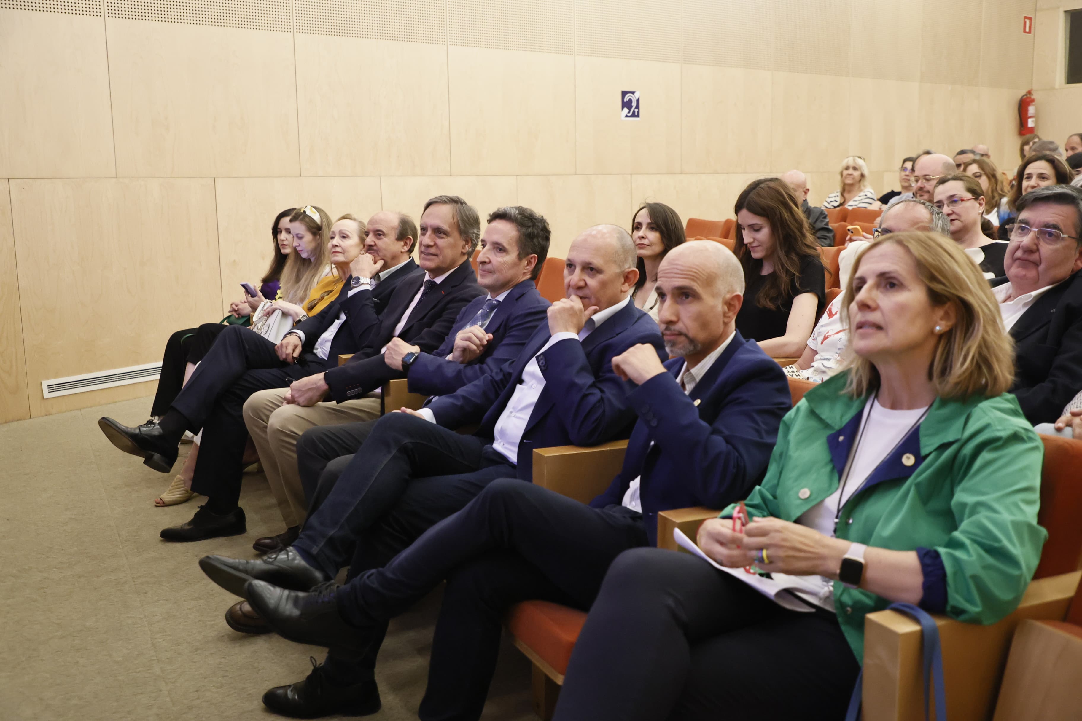 Reconocimiento emotivo de la Universidad a la profesora fallecida Pilar Jiménez Tello